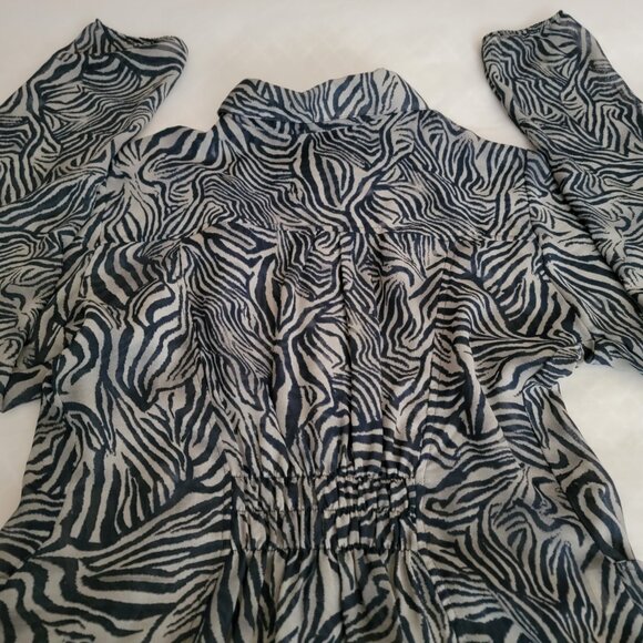 Zebra Tunic Shirt Jacket Blouse Top Button Down Relaxed Stripped Medium - Picture 12 of 17